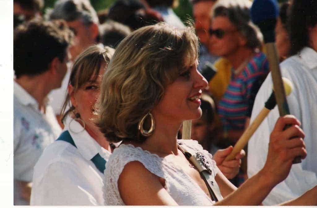 02-1995-samba-band